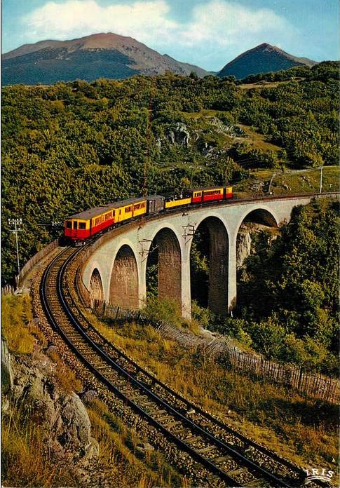 Train jaune de Cerdagne